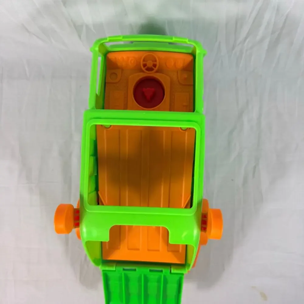 Fisher Price 2021 Little People Green Recycling Garbage Truck GWD29